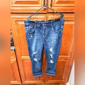 Torrid Bombshell Skinny Cropped/Capri Jeans #533